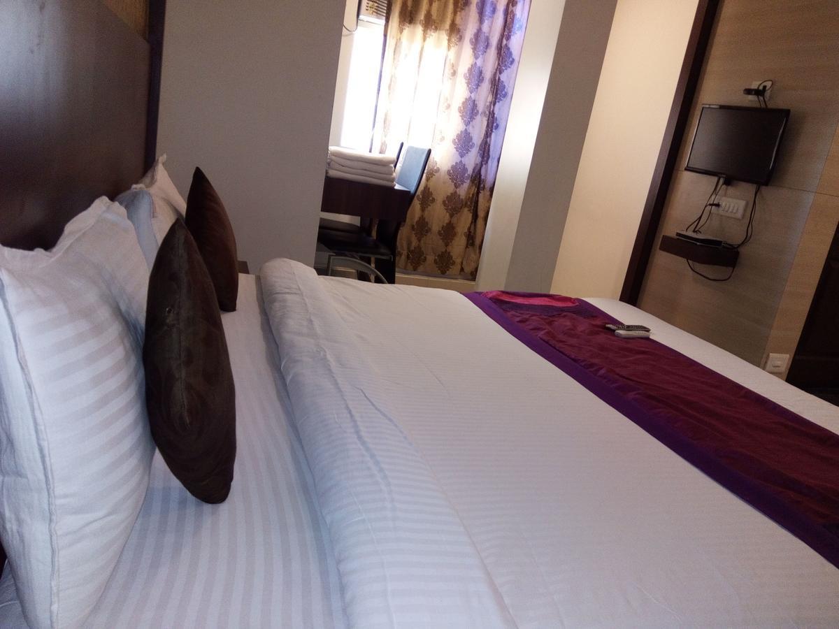 Hotel Veer Residency Panvel Eksteriør bilde