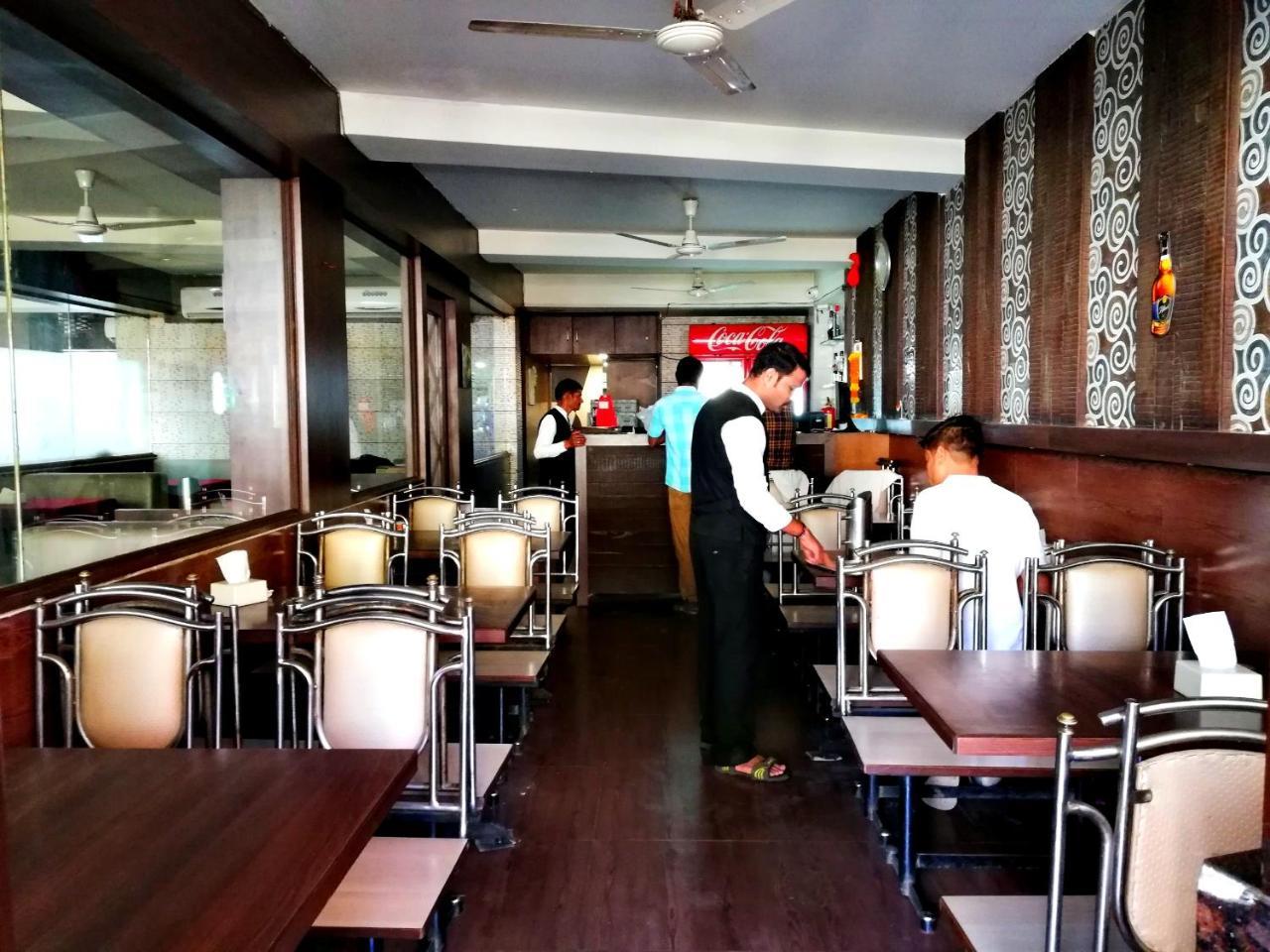 Hotel Veer Residency Panvel Eksteriør bilde